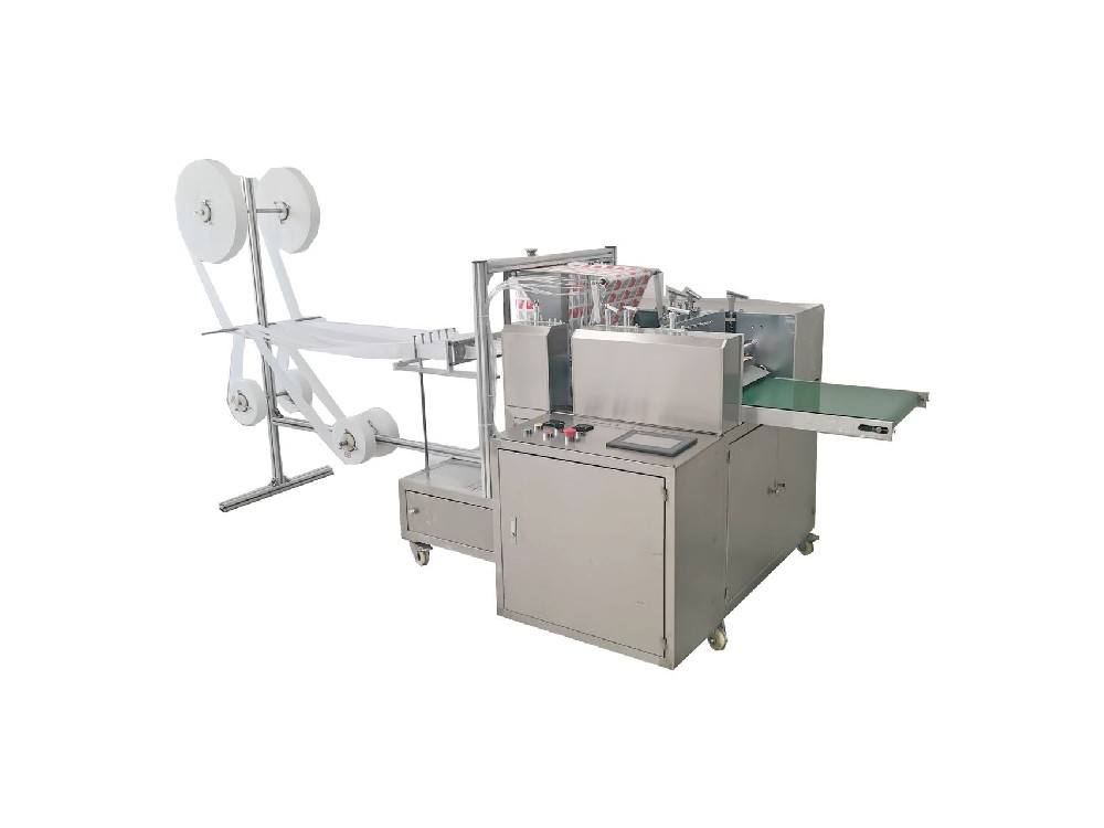 Six channel alcohol pad packaging machine